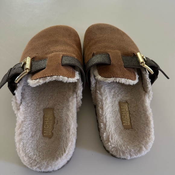 Michael kors clogs - Picture 2 of 3